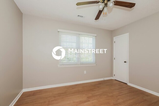 Building Photo - 3 Bedroom Pet-Friendly Home in Pineville, NC with Main Street Renewal