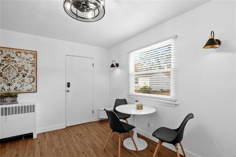 Building Photo - 205 N 28th St