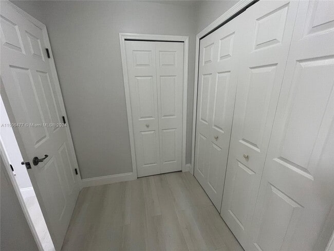 Building Photo - 6425 Las Palmas Way