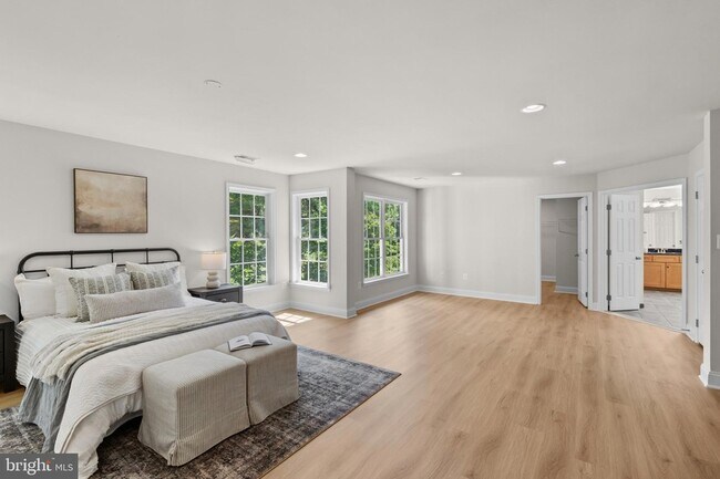 Building Photo - 9724 Centennial Meadows Ln