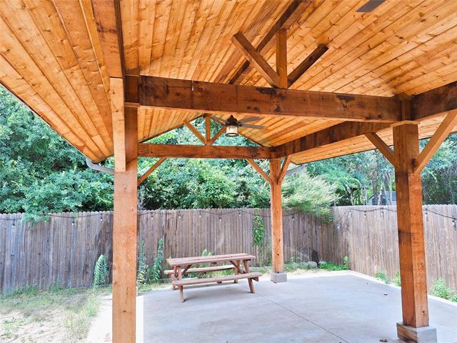 Building Photo - 812 Coppin Dr