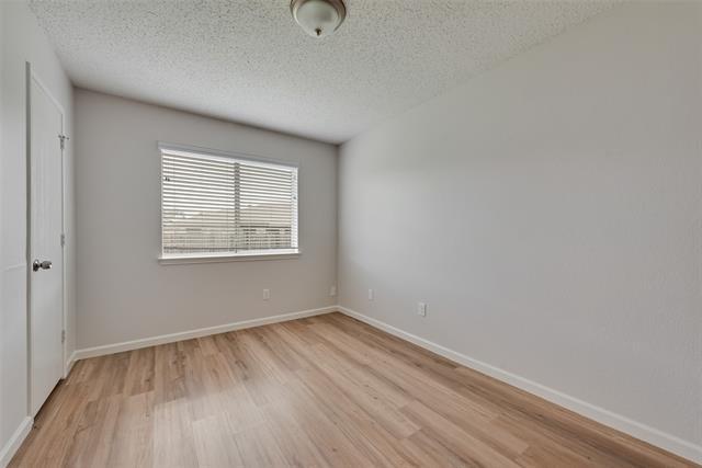 Building Photo - 5611 Alicante Dr