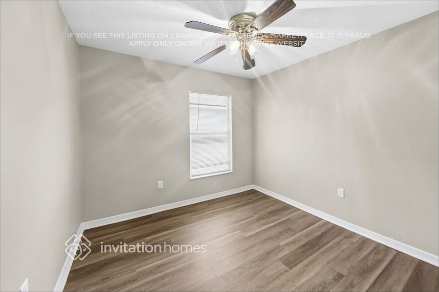 Building Photo - 10210 Merrimac Manor Dr