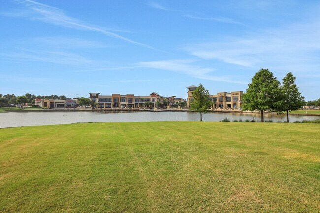 Building Photo - 9455 Towne Lake Pkwy