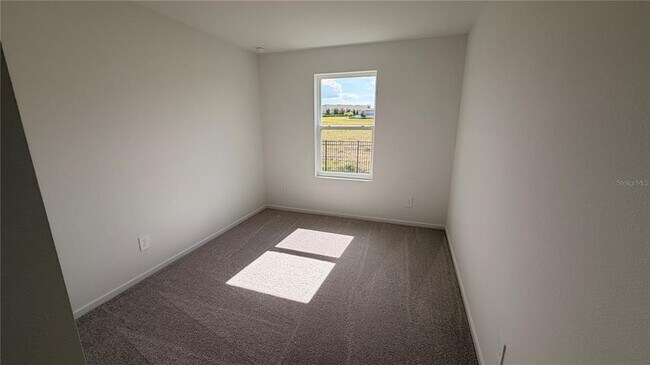 Building Photo - 806 Lynx St