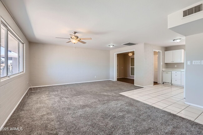 Building Photo - 12402 N Pebble Beach Dr
