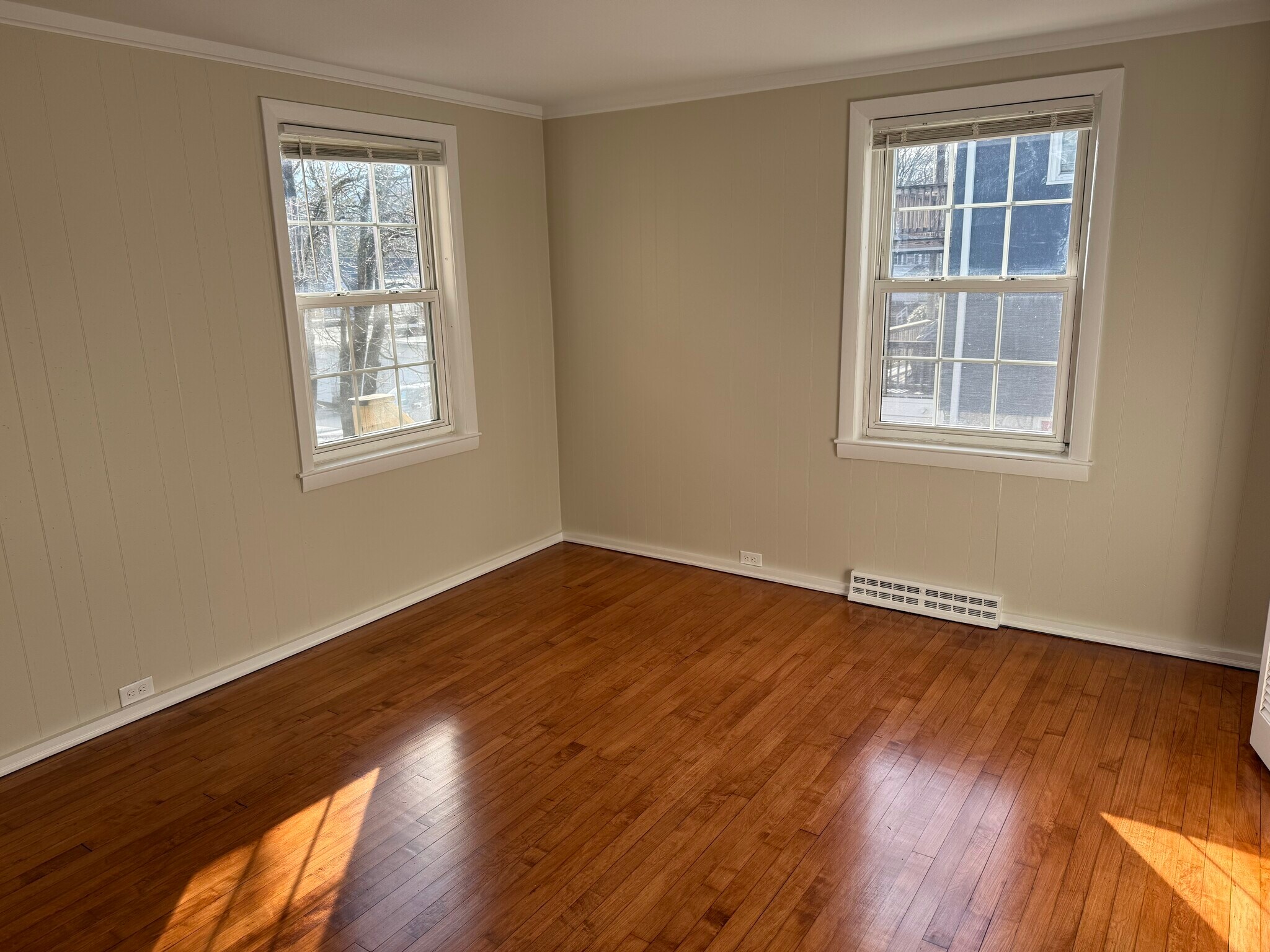 Building Photo - 420 Church St