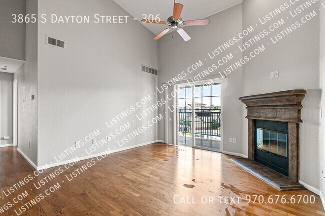 Building Photo - 3865 S Dayton St