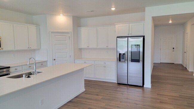 Building Photo - Brand New 3-Bedroom Home In Eagle Ridge