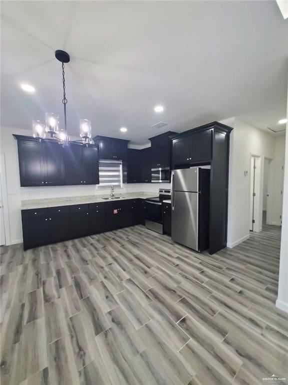 Building Photo - 8 E Hibiscus Ave