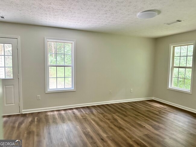 Building Photo - 120 Carroll Creek Ln
