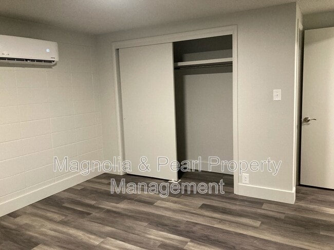 Building Photo - 1608 Fillmore St