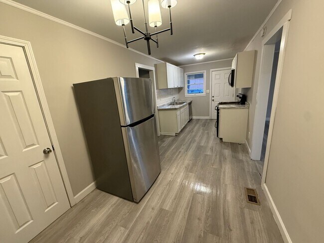 Building Photo - 227/229 MLK Jr Blvd