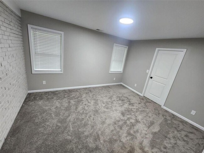 Building Photo - 1181 Starline Dr