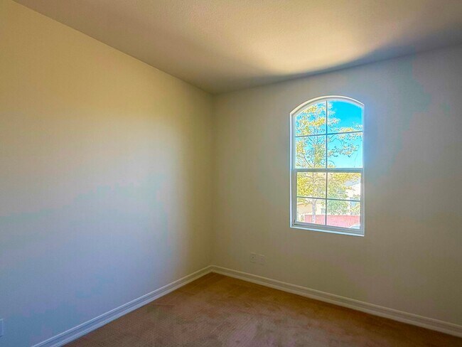 Building Photo - Beautiful Carmel Valley Home in Prime Location – 4 Bedrooms | 3.5 Bathrooms