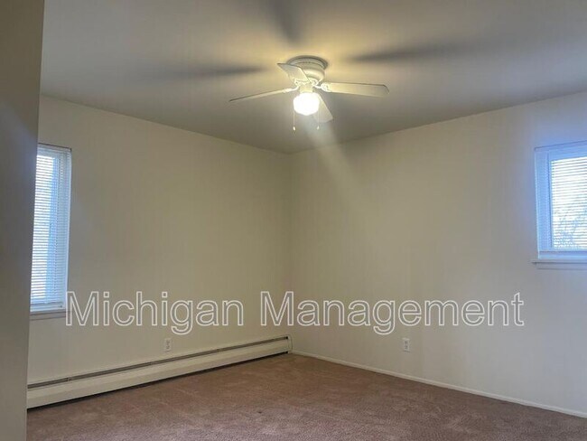 Building Photo - 59425 10 Mile Rd