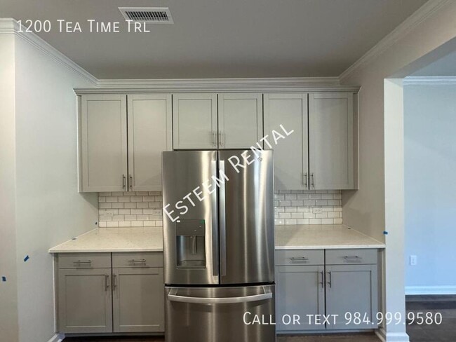 Building Photo - 1200 Tea Time Trl