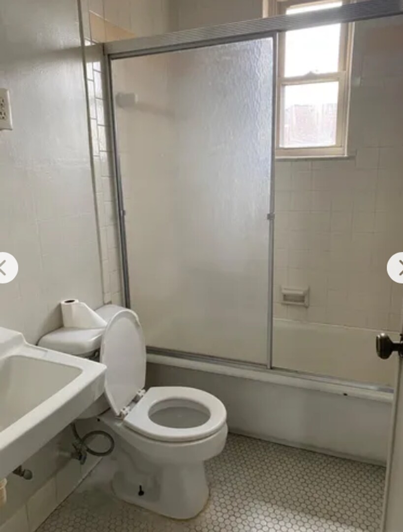 Building Photo - 9 W Charlton St