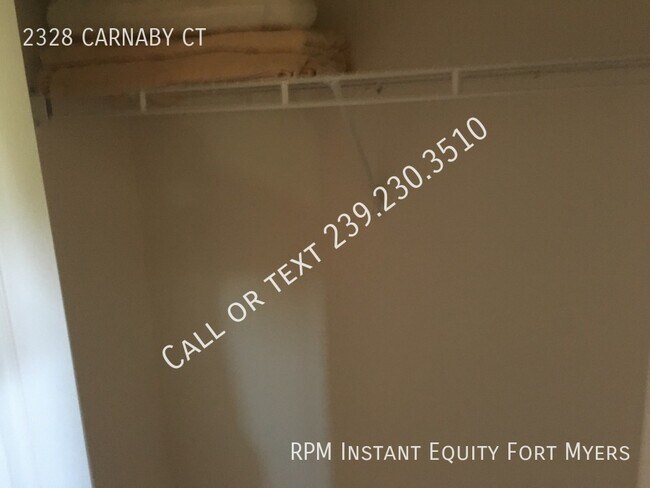 Building Photo - 2328 Carnaby Ct