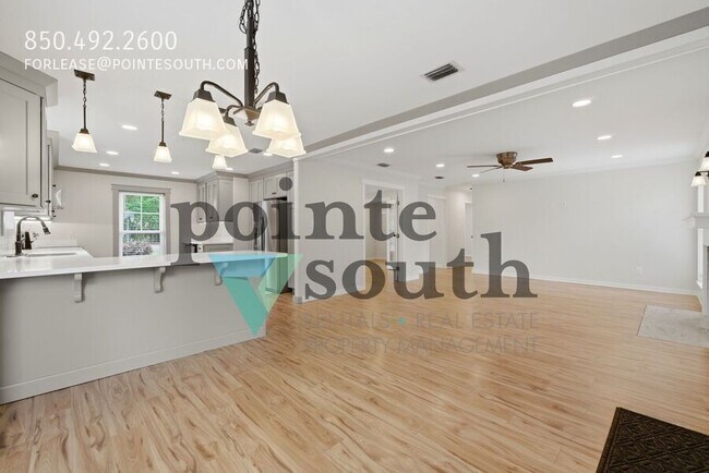 Building Photo - 108 Cherry Cir