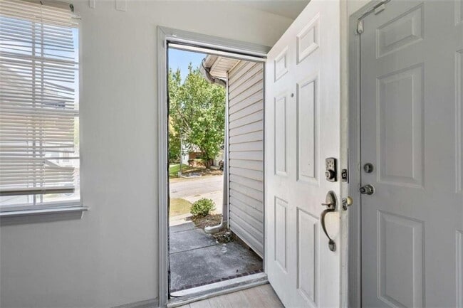 Building Photo - 3793 Soapstone Rd