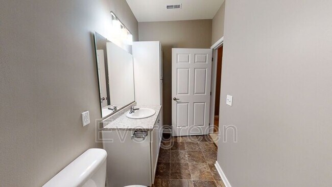Building Photo - 519 Stockton Ridge