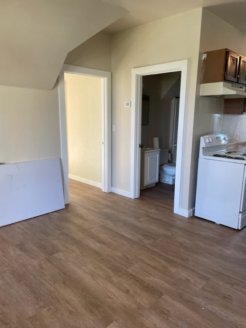 kitchen and living room space - 136 Cross St