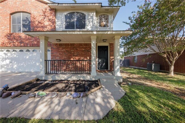 Building Photo - 2905 Rainy River Dr