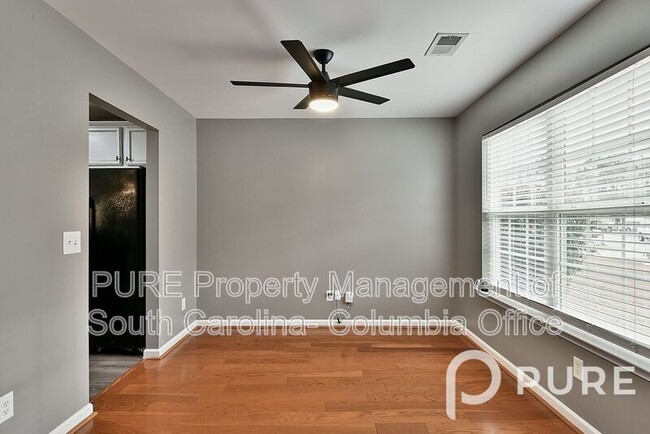 Building Photo - 134 Vermillion Dr