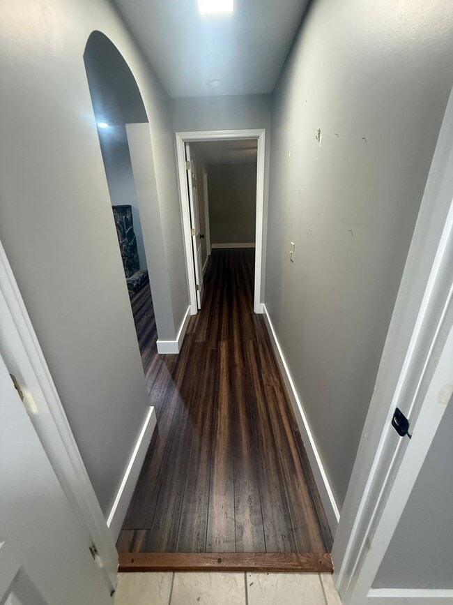 Building Photo - 167 Wagon Wheel Ln