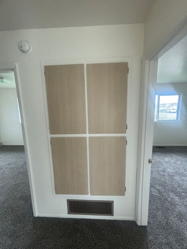 Building Photo - 2227-2227 N 5th St