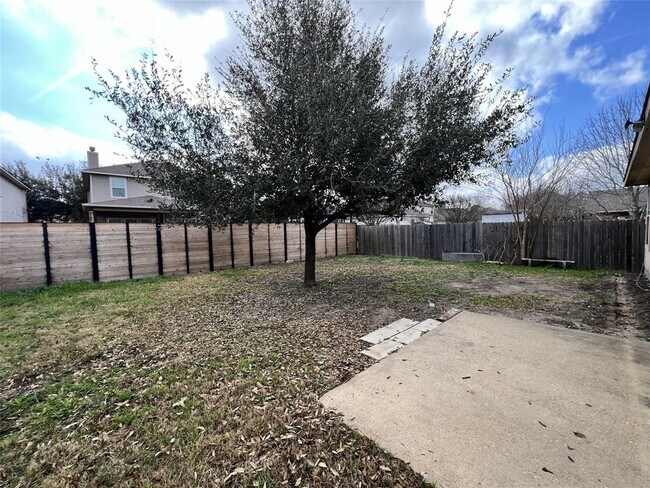 Building Photo - 13501 Marie Ln