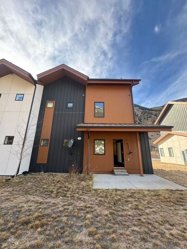 Building Photo - 2142 Bighorn Trl