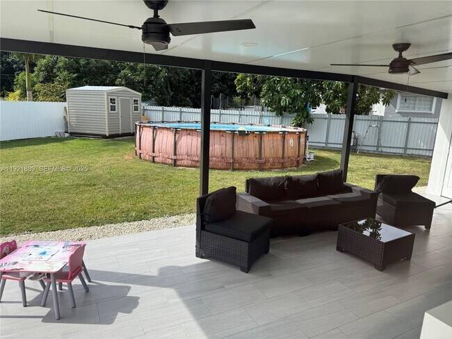 Building Photo - 27000 SW 145th Ave