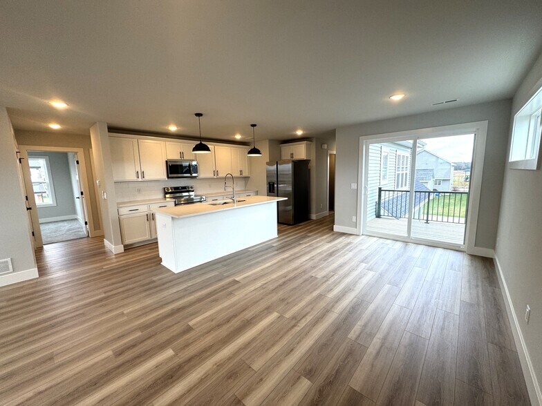 Building Photo - 2798 Endive Dr