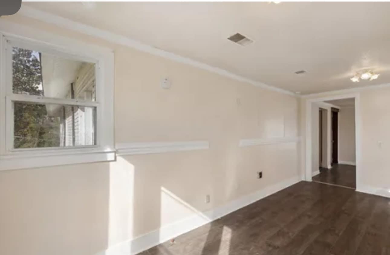 Building Photo - 8457 E Kerrville Rosemark Rd