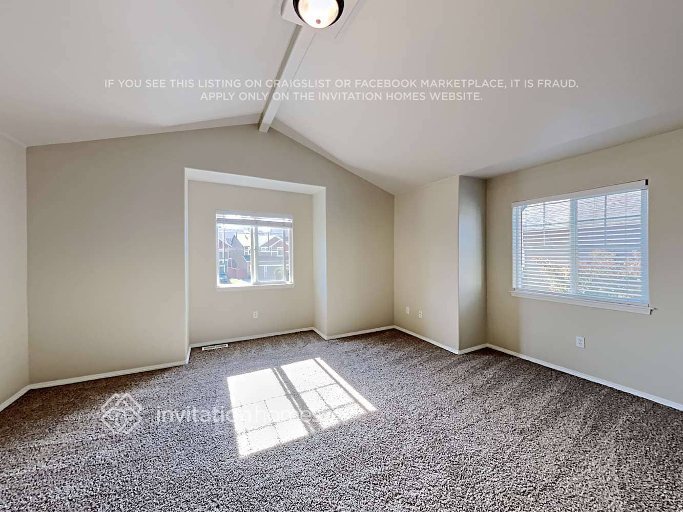 Building Photo - 11715 1st Pl SE