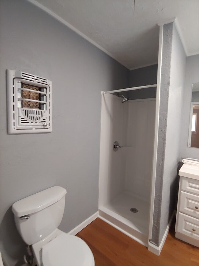 Building Photo - 280 Morris Dr