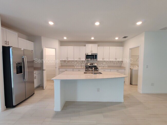 Building Photo - 13413 Sunset Sapphire Ct