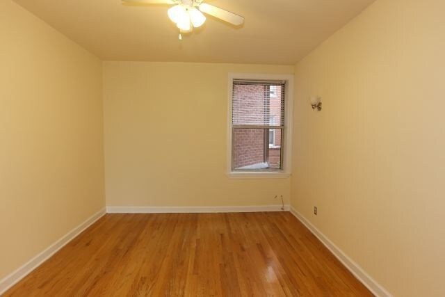 Building Photo - 555 W Aldine Ave