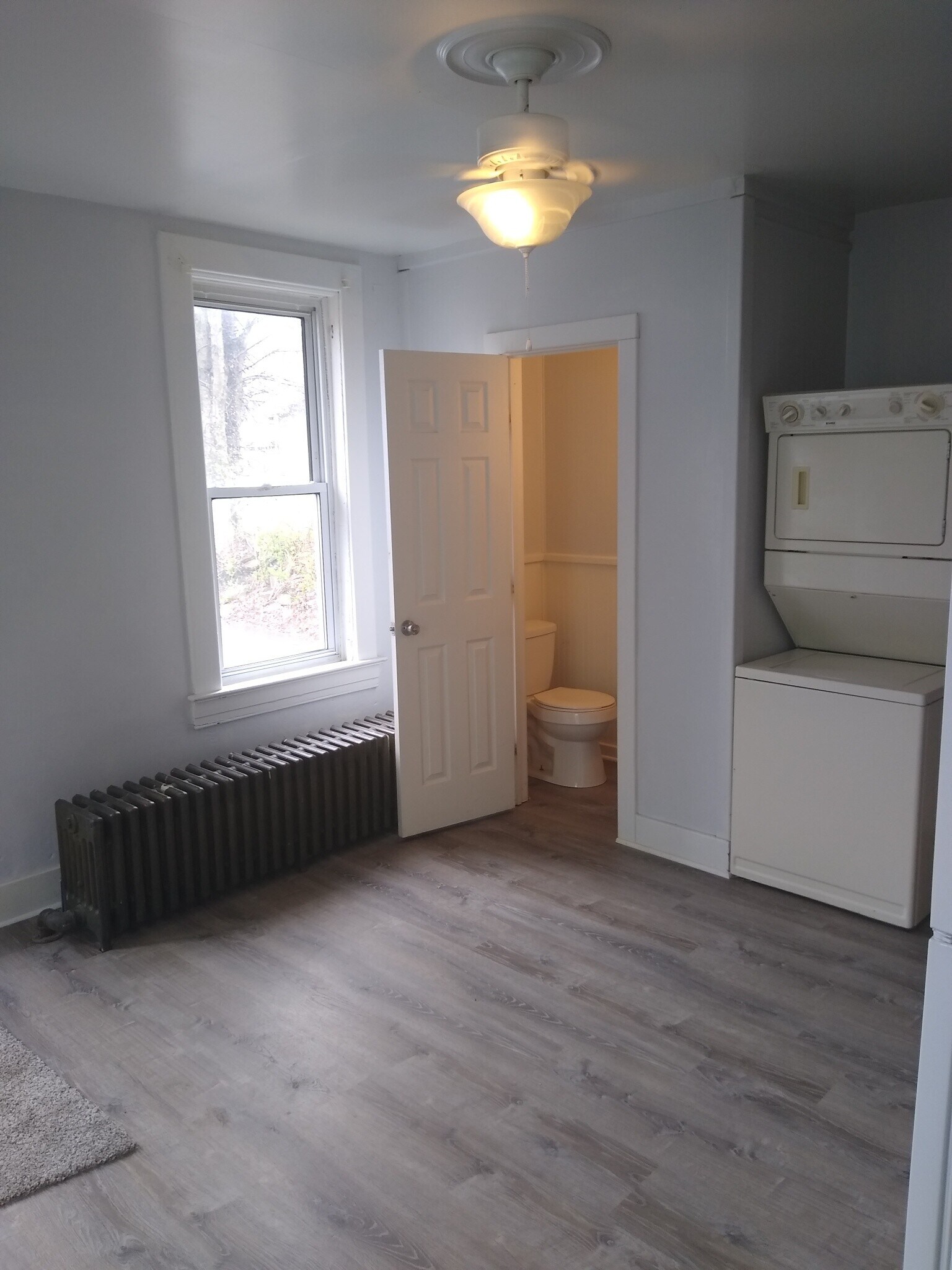 Building Photo - 517 4th St