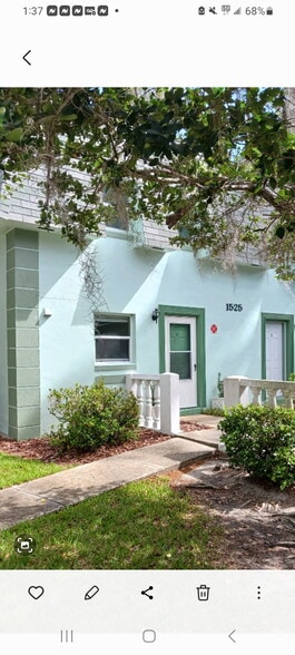 Primary Photo - 1525 SE 25th St