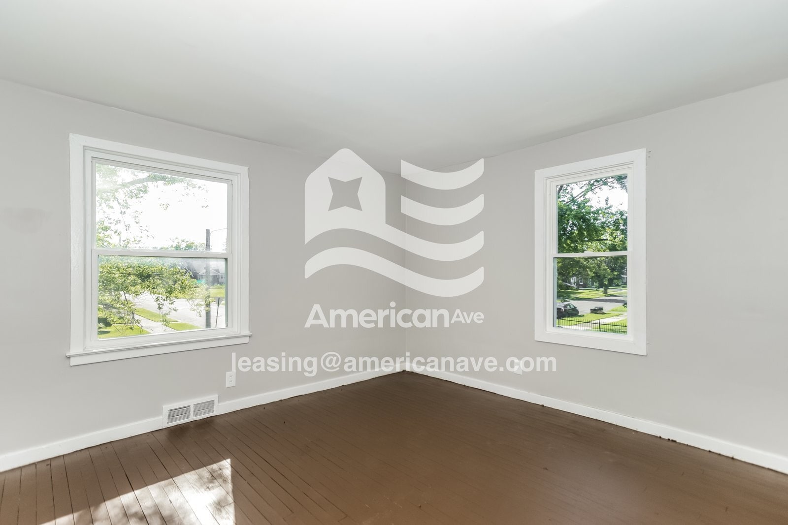 Building Photo - 4014 Somerset Ave