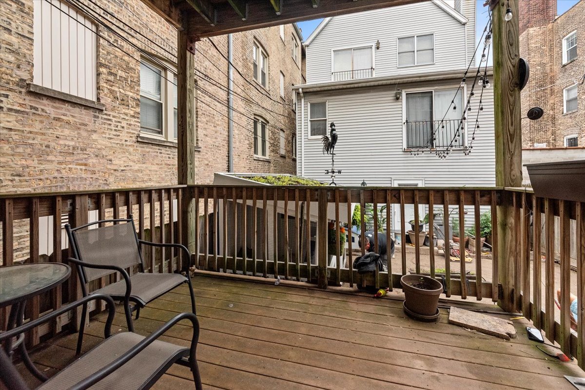 Building Photo - 4307 N Paulina St