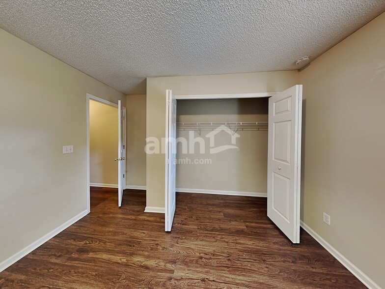 Building Photo - 2931 Plum Orchard Dr