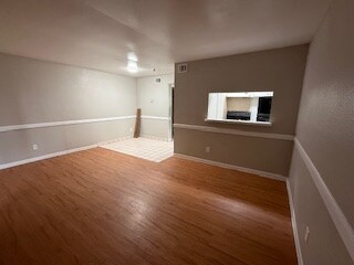 Building Photo - 3046 Golfcrest Blvd