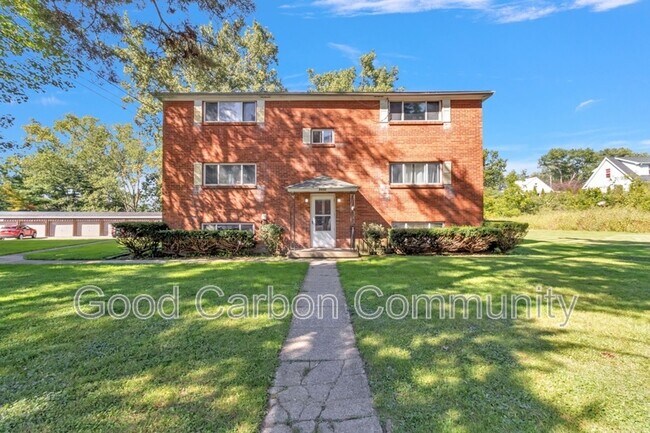 Building Photo - 5450 Creekside Ct