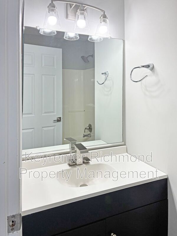 Building Photo - 9207 Stone Meadow Dr