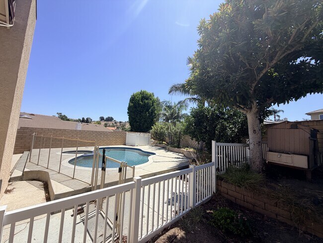 Building Photo - 6132 E Baja Dr