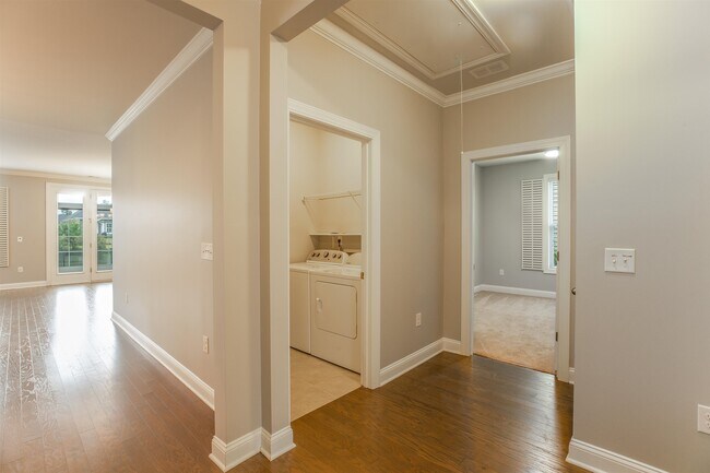Building Photo - 149 Laurel Hill Pl